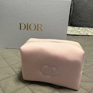 Dior beauty - makeup bag